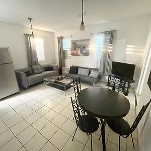 Apartment Los Angeles Guest And Guest At 7 Minutes From Airport, San Juan
